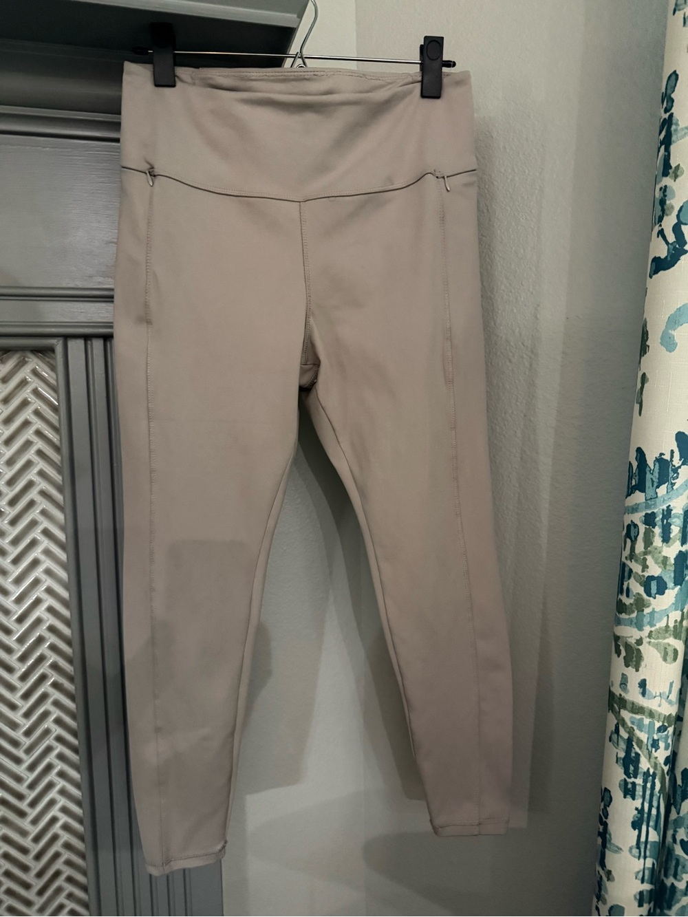Danskin Beige High-Rise Performance Leggings